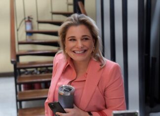 Llegan “moscas” para combatir al gusano barrenador: Maru