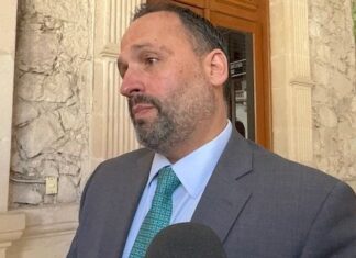 Servidores públicos deben respetar la Ley: De La Peña