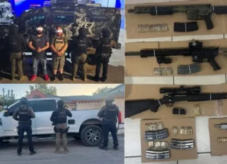 Arrestan a dos que viajaban en blindada; portaban 3 armas largas