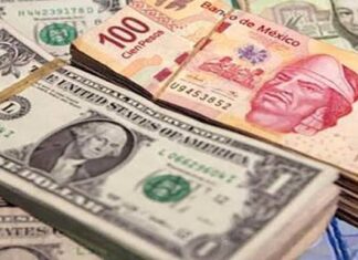 Analiza Gobierno posible impuesto a remesas como respuesta a medida de EE.UU.