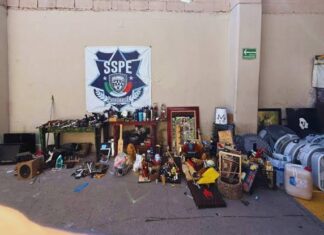 Investigan a custodios por ingreso de objetos prohibidos en Ceresos