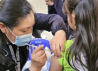 Revisan más de 570 mil cartillas de vacunación para prevenir brote de sarampión en Chihuahua