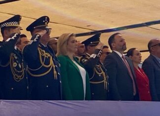 Con la presencia de la gobernadora arranca el desfile cívico-militar en Chihuahua