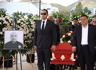 Rinden homenaje a policías caídos en emboscada en Moris