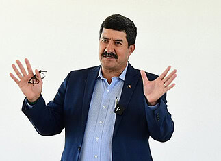 Fiscal Anticorrupción prevé solicitud de desafuero contra Javier Corral