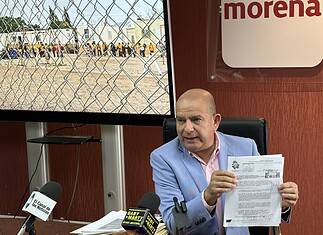 Denuncian condiciones precarias en secundaria de Ciudad Juárez: alumnos toman clases al aire libre