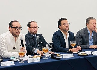 Comparece Héctor Ochoa ante Consejo INDEX