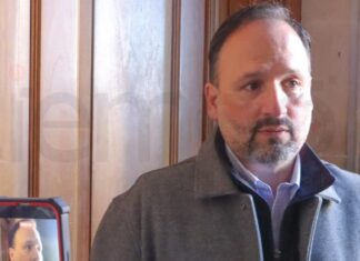 “La campaña ya la estaba haciendo”: De la Peña sobre posible licencia de Andrea Chávez