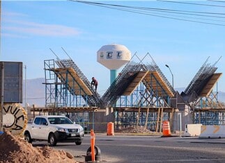 Construcción de puentes a un 35% de avance: Municipio