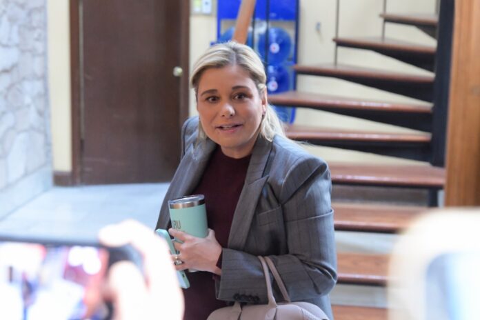 64a7445a-9772-41c8-8dbe-cd9de5918eb2