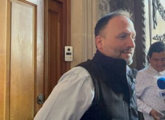 Nombran a primera mujer al frente de la CEDH