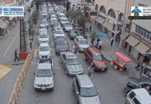 Filas llenas en Puentes Internacionales por vacaciones