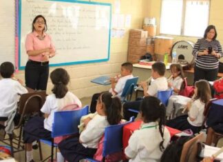 Reconocer y remunerar el trabajo docente es esencial: Gutiérrez