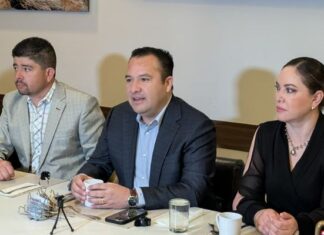 Valenciano y diputados impulsan proyecto económico regional