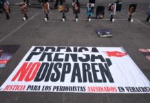 Urgen frenar violencia contra periodistas en Veracruz
