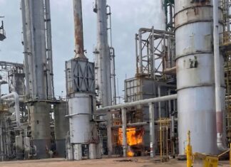 Pemex invertirá 93 mil millones en petroquímica y fertilizantes