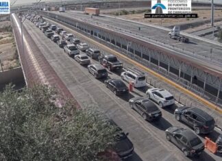 ¿Viajas a El Paso? Hay largas filas esta mañana