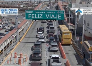 Larguísimas filas en Puentes a El Paso