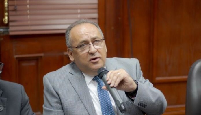 Educación abre diálogo con normalistas (1)