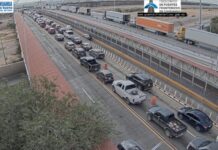 Variados tiempos para cruzar a El Paso