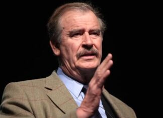 Vicente Fox arremete contra programas sociales de Gobierno Federal