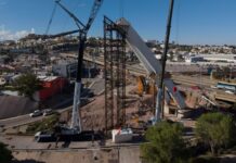 Avanza construcción del arco principal de la gaza por El Reliz
