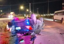 Muere mujer aplastada por su vehículo tras volcadura en Juárez